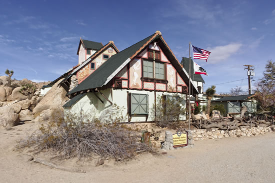 Antelope Valley Indian Museum